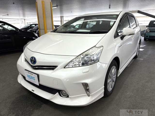 2011 Toyota PRIUS α