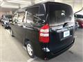 2010 Toyota Noah