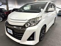 2013 Toyota Alphard