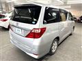 2012 Toyota Alphard