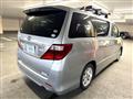 2009 Toyota Alphard