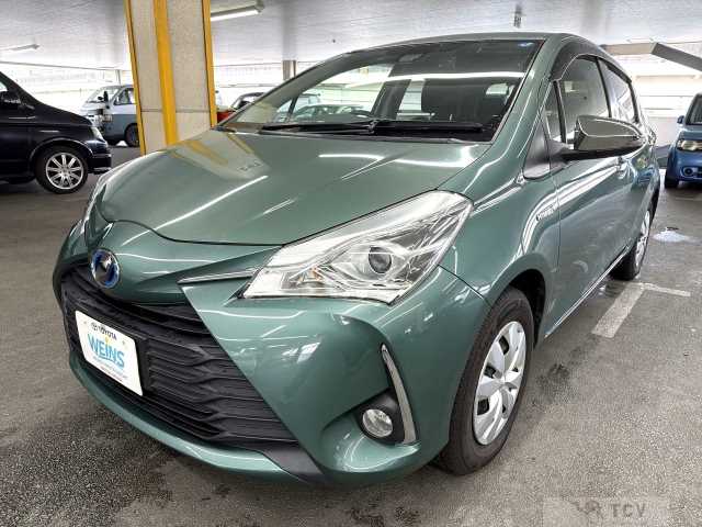 2017 Toyota Vitz