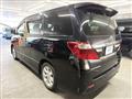 2013 Toyota Alphard