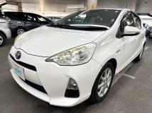 2013 Toyota AQUA