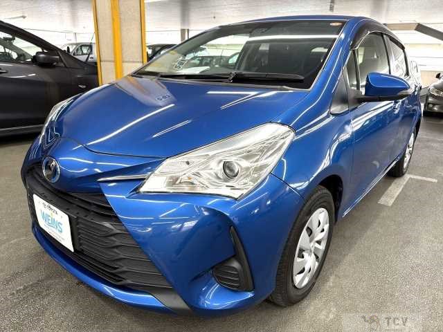 2017 Toyota Vitz