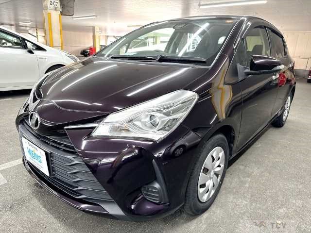 2017 Toyota Vitz