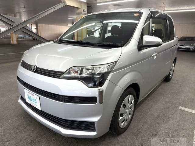 2013 Toyota SPADE