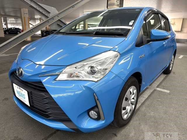 2017 Toyota Vitz