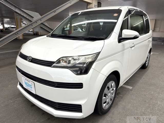 2013 Toyota SPADE