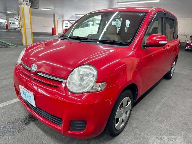 2011 Toyota Sienta
