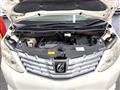 2009 Toyota Alphard