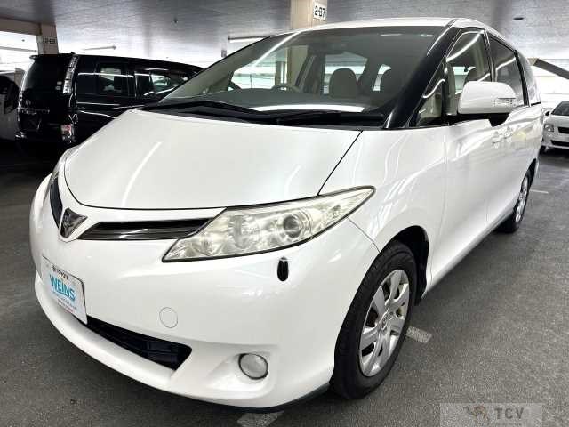 2013 Toyota Estima