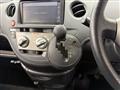 2012 Toyota Sienta