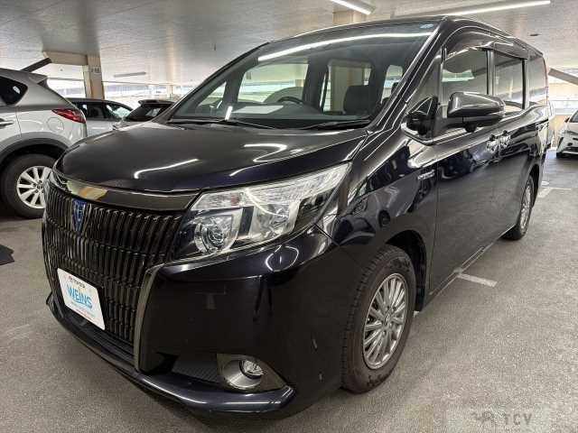 2016 Toyota Esquire