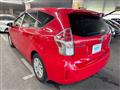 2016 Toyota PRIUS α