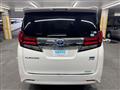 2016 Toyota Alphard Hybrid