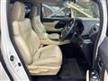 2016 Toyota Alphard Hybrid