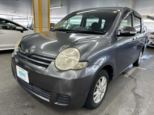 2010 Toyota Sienta