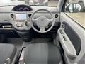2010 Toyota Sienta