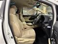 2015 Toyota Alphard Hybrid