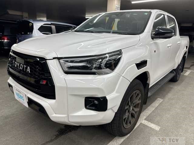 2024 Toyota Hilux