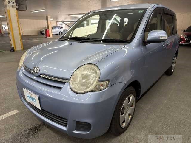 2011 Toyota Sienta