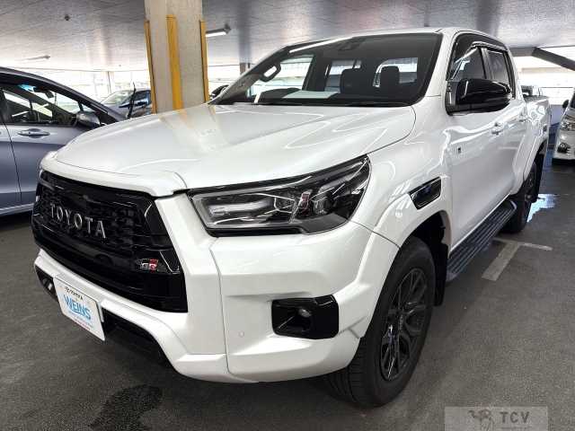 2024 Toyota Hilux