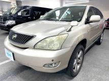 2003 Toyota Harrier