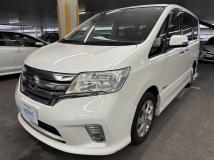 2013 Nissan Serena