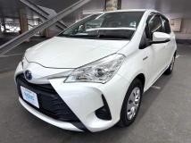 2017 Toyota Vitz
