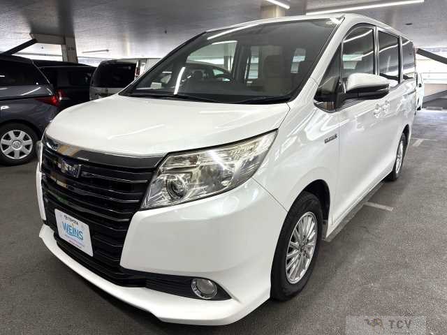 2014 Toyota Noah