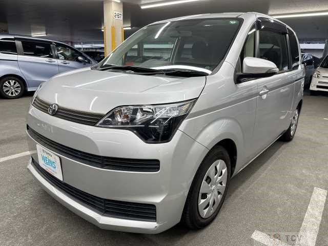 2013 Toyota SPADE