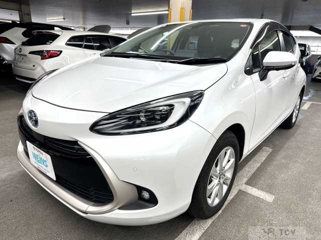2023 Toyota AQUA