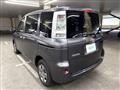 2011 Toyota Sienta