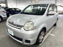 2010 Toyota Sienta