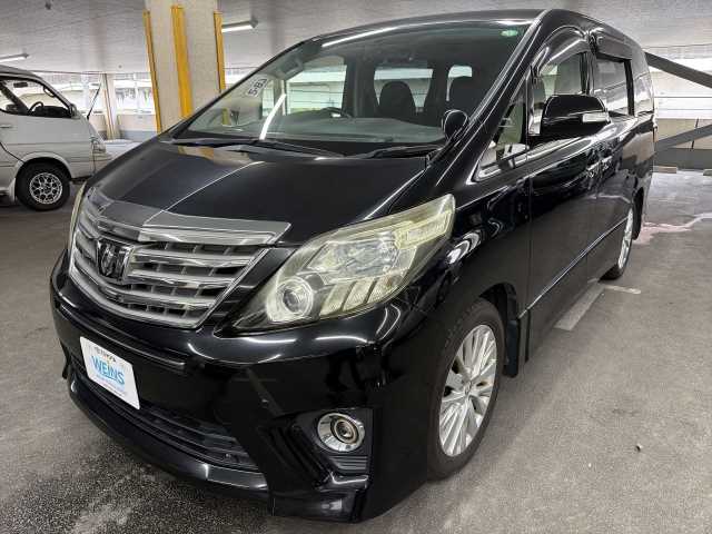 2013 Toyota Alphard