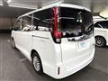 2014 Toyota Noah