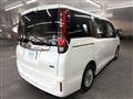 2014 Toyota Noah