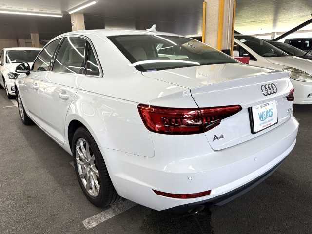 Audi A4 2016 photo 4