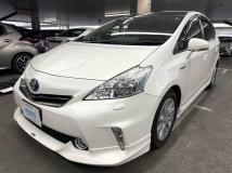 2011 Toyota PRIUS α
