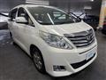 2013 Toyota Alphard
