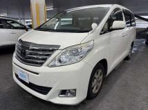 2013 Toyota Alphard
