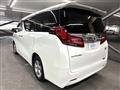 2019 Toyota Alphard Hybrid