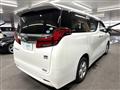 2019 Toyota Alphard Hybrid