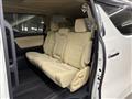 2019 Toyota Alphard Hybrid