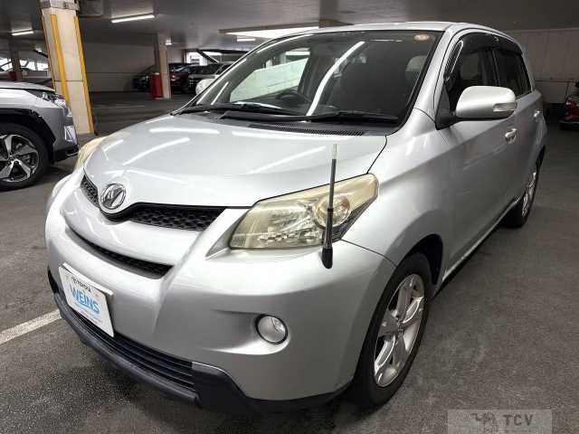 2007 Toyota IST