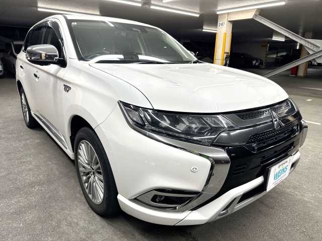 Mitsubishi Outlander 2019 photo 3