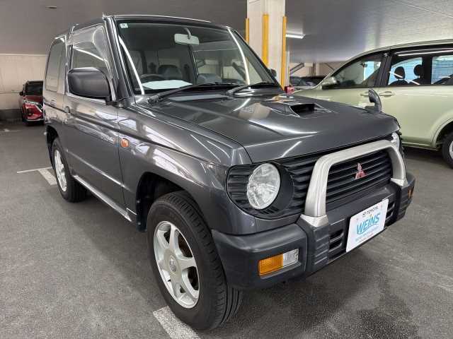 Mitsubishi Pajero Mini 1996 photo 3