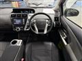 2011 Toyota PRIUS α