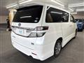 2012 Toyota Vellfire